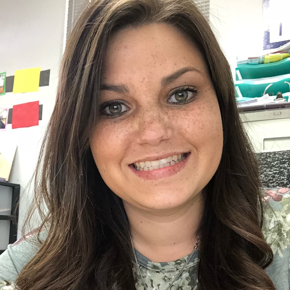 Meet your Posher, Alissa